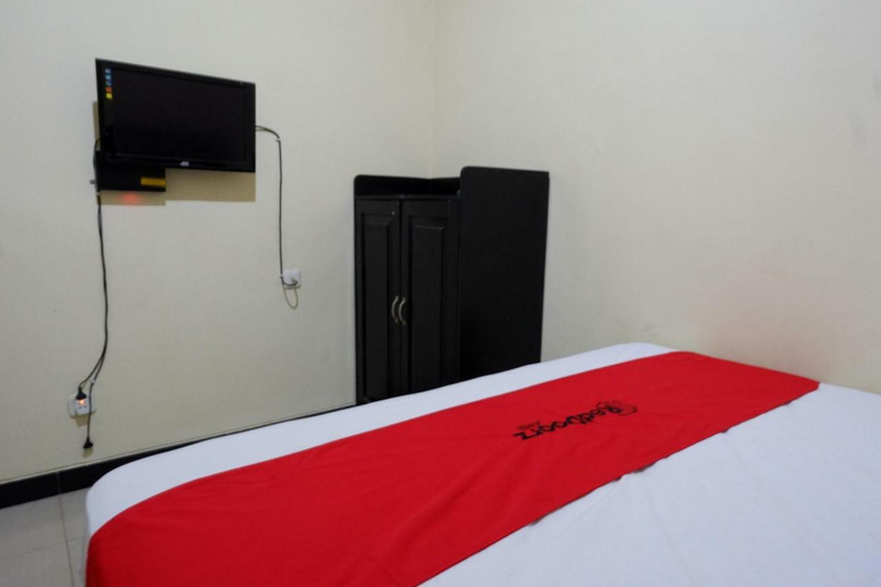 Hotel Reddoorz Near Gor Wisanggeni Tegal  Exteriér fotografie